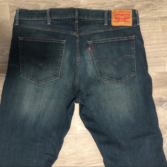 ๐ฅ๐๐๐ฃ๐๐๐ Levi's 559 Relaxed Straight jeans - size 38 - Picture 9 of 9
